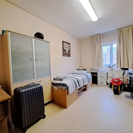 Rent this 3 bed apartment on Dijkbeemdenweg 40 in 3520 Zonhoven, Belgium
