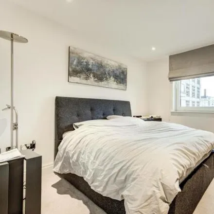 Image 9 - Harbour Reach, The Boulevard, London, SW6 2SS, United Kingdom - Apartment for sale