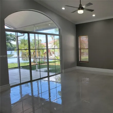 Image 3 - 919 Garnet Circle, Weston, FL 33326, USA - House for rent