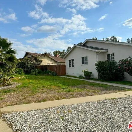 Image 3 - 10418 Sherry Avenue, Downey, CA 90241, USA - House for sale