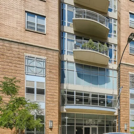 Rent this 2 bed condo on 32 South Sangamon Street in Chicago, IL 60607