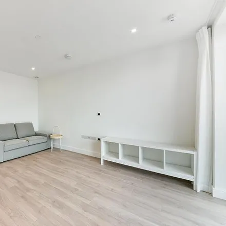Image 9 - Kenmere Gardens, Beresford Avenue, London, HA0 1NW, United Kingdom - Apartment for rent