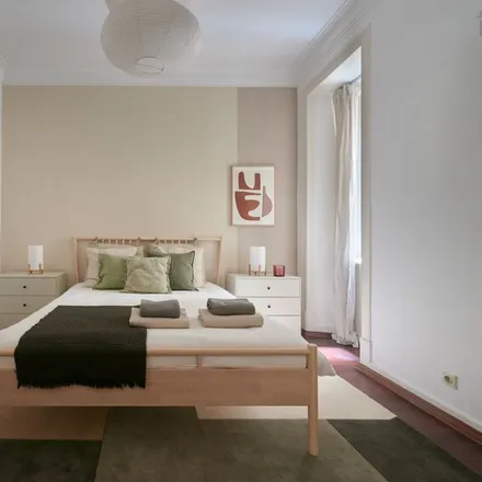 Rent this 11 bed room on Avenida António Augusto de Aguiar