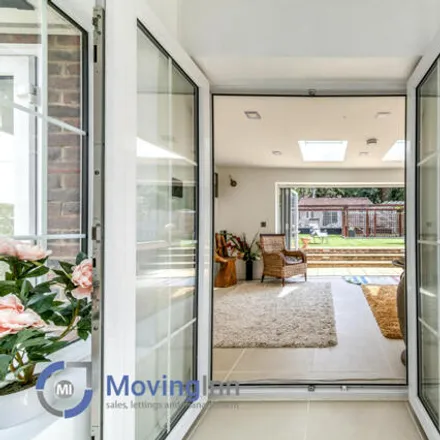 Image 6 - Foxley Lane, London, CR8 3EE, United Kingdom - House for sale