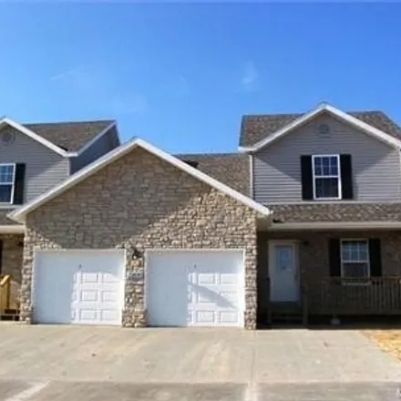 Buy this 3 bed house on 21529 Risky Road in Waynesville, MO 65583
