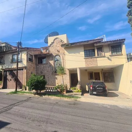 Buy this 5 bed house on Calle Loma Huentitlán in 44418 Tonalá, JAL