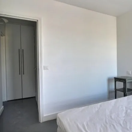 Image 2 - 56 Quai de Jemmapes, 75010 Paris, France - Apartment for rent