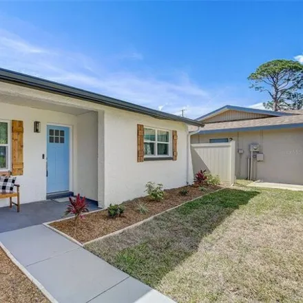 Buy this 3 bed house on 8574 Denise Drive in Seminole, FL 33777