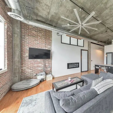 Buy this 2 bed loft on Chevron in Roswell Road Northeast, Atlanta