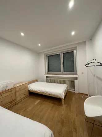 Rent this 5 bed apartment on Vorster Straße 6 in 47918 Tönisvorst, Germany