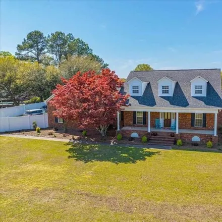 Image 3 - 3418 Claude Douglas Circle, Forest Lake South, Florence, SC 29501, USA - House for sale