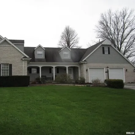 Buy this 5 bed house on 1320 Massey Lane in Jacksonville, IL 62650