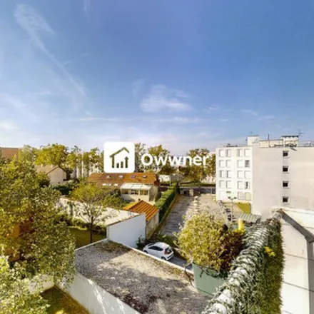 Rent this 5 bed apartment on 40bis Rue Gambetta in 69200 Vénissieux, France