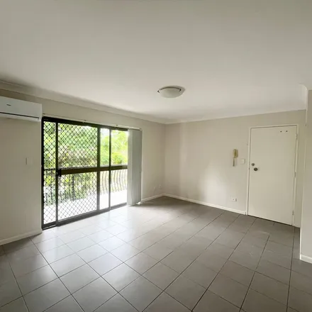 Rent this 3 bed apartment on 70 Hilltop Avenue in Chermside QLD 4032, Australia
