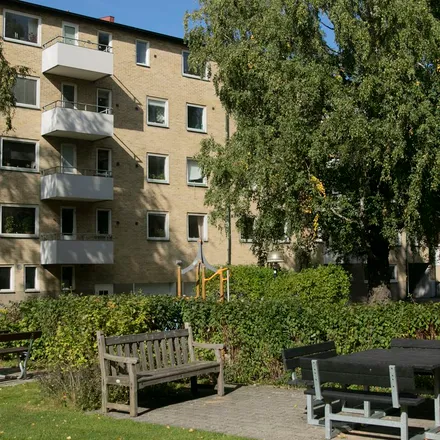 Rent this 1 bed apartment on Karlagatan 24;22B in 416 61 Gothenburg, Sweden