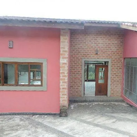 Rent this 4 bed house on Rua Santo André in Vila Santo Antônio, Cotia - SP
