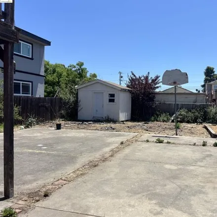 Image 2 - 1926 83rd Ave, Oakland, California, 94621 - House for sale