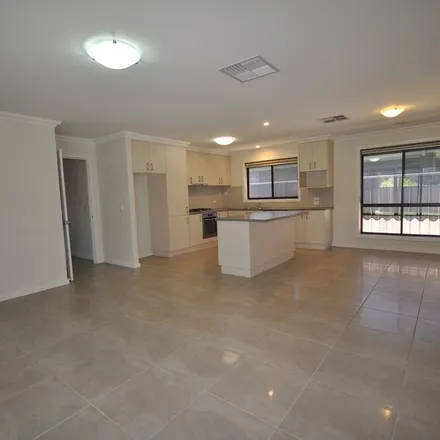 Image 2 - 78 Hartigan Street, Thurgoona NSW 2640, Australia - Apartment for rent