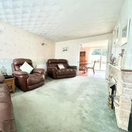 Image 3 - Larksfield, Swindon, SN3 5AD, United Kingdom - Duplex for sale