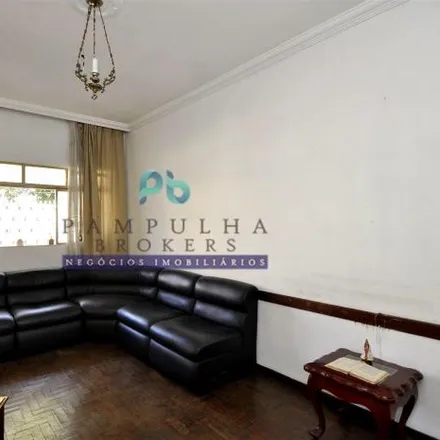 Buy this 9 bed house on Rua Pérsio Babo de Resende in Pampulha, Belo Horizonte - MG