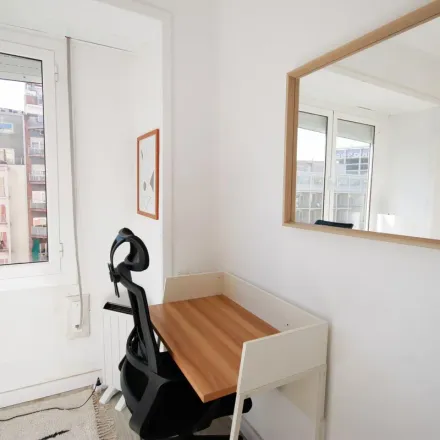 Rent this 3 bed apartment on Auto Hogar in Avinguda del Paral·lel, 08001 Barcelona