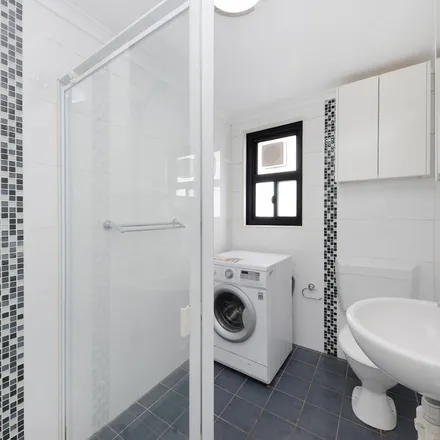 Image 8 - Templeman Crescent, Hillsdale NSW 2036, Australia - Apartment for rent
