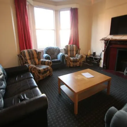 Rent this 8 bed house on 29-35 Cardigan Road in Leeds, LS6 3AF