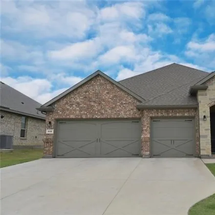 Buy this 4 bed house on Hondo Lane in Mansfield, TX 76061