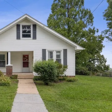 Rent this 3 bed house on 1511 Virginia Street in Dogwood Acres, Johnson City