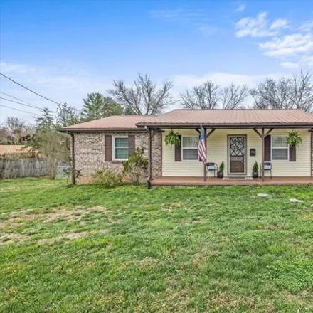 Buy this 3 bed house on 565 East Stevens Street in Capshaw Woods, Cookeville