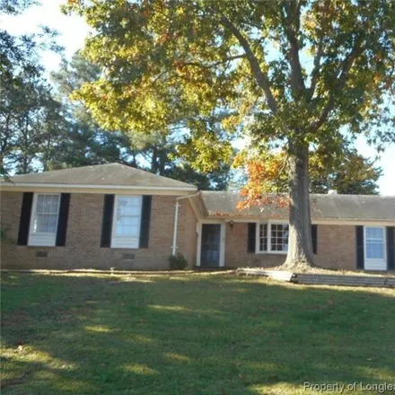 Rent this 4 bed house on 869 Dandridge Drive in Fayetteville, NC 28303