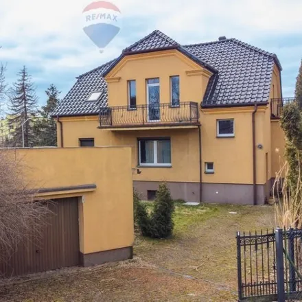 Buy this 7 bed house on Katowicka in 43-500 Czechowice-Dziedzice, Poland