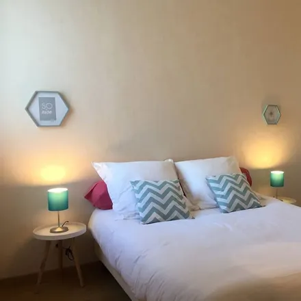 Rent this 3 bed apartment on 37700 Saint-Pierre-des-Corps