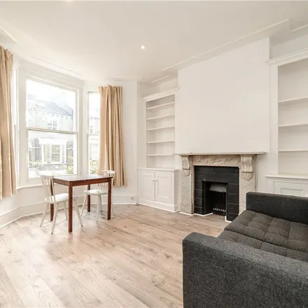 Image 2 - Chantrey Road, Stockwell Park, London, SW9 9TE, United Kingdom - Apartment for rent