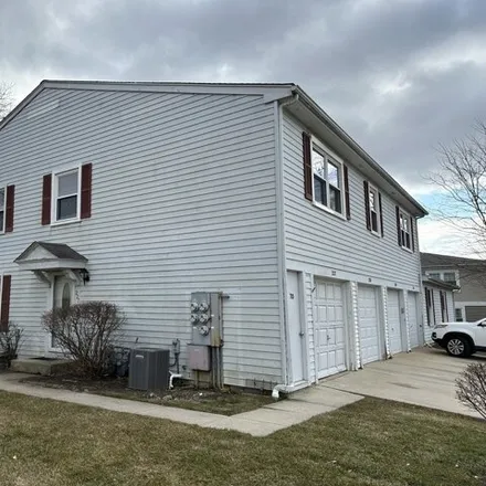 Rent this 3 bed house on 237 Harvest Court in Vernon Hills, IL 60061
