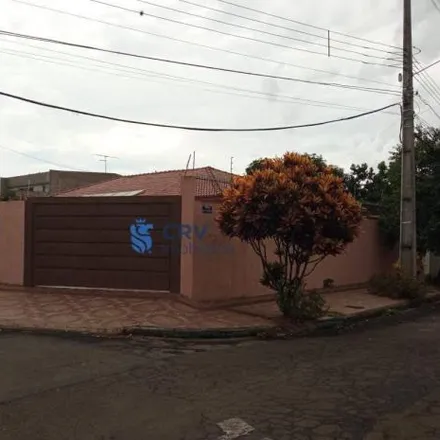 Image 2 - Rua Dinamarca, Inglaterra, Londrina - PR, 86015-901, Brazil - House for rent