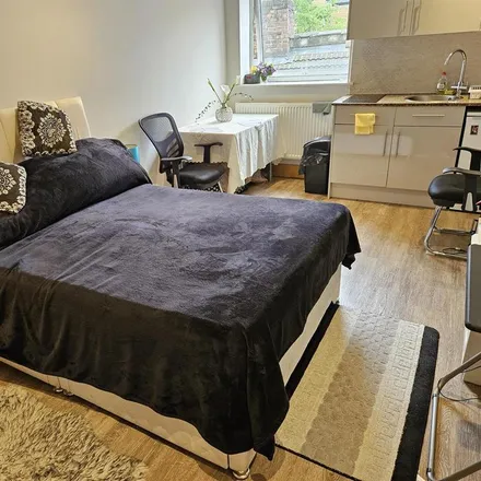 Rent this studio apartment on Taco Bell in 130 Colindale Avenue, London