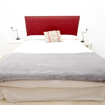Rent this 1 bed apartment on Madrid in Calle de Carretas, 25