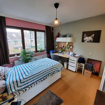 Rent this 3 bed apartment on Rue Jean-Baptiste Vannypen - Jean-Baptiste Vannypenstraat 6 in 1160 Auderghem - Oudergem, Belgium