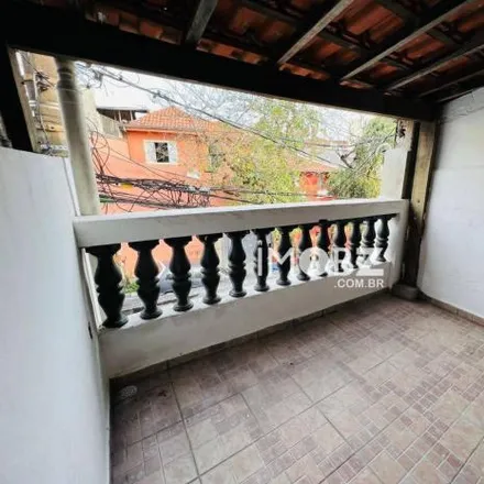 Buy this 3 bed house on Rua Maria José Amaral Arruda Castanho in Jardim Record, Taboão da Serra - SP