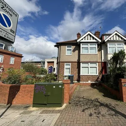 Image 3 - 2 Peter Avenue, Willesden Green, London, NW10 2AN, United Kingdom - House for sale