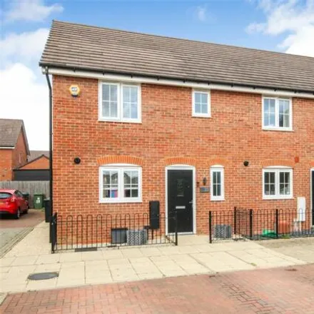 Buy this 3 bed house on unnamed road in Flitwick, MK45 1GJ