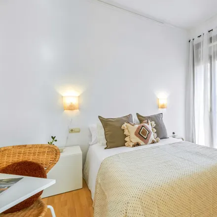 Rent this 2 bed apartment on Carrer de Sepúlveda in 107, 08001 Barcelona