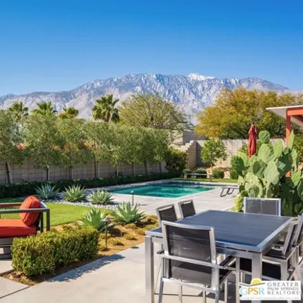 Image 4 - 1069 Azure Court, Palm Springs, CA 92262, USA - House for sale