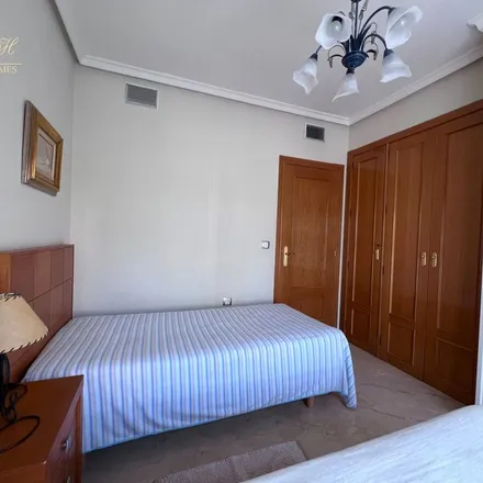 Rent this 3 bed apartment on Avinguda de Conca / Avenida de Cuenca in 03503 Benidorm, Spain