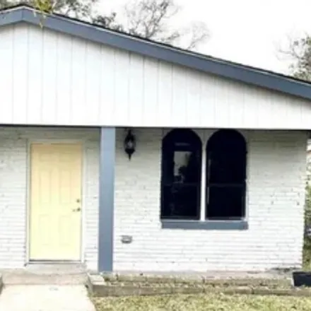 Buy this studio house on 2506 Muriel Avenue in Mobile, AL 36617