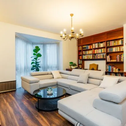 Rent this 2 bed apartment on Budapest in Bugát utca, 1012