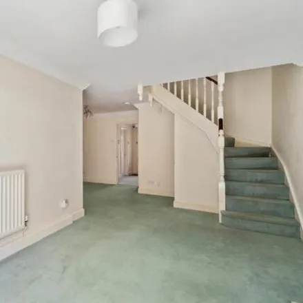 Image 7 - Somerford Place, Knotty Green, HP9 1AZ, United Kingdom - Townhouse for sale