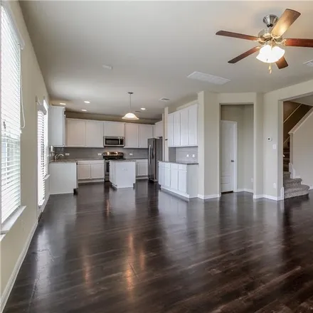 Image 7 - 161 Conway Castle Drive, New Braunfels, TX 78130, USA - House for rent