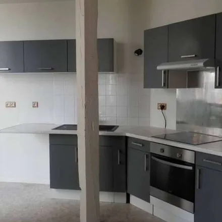 Rent this 3 bed apartment on 21 Cours Maréchal Foch in 40100 Dax, France